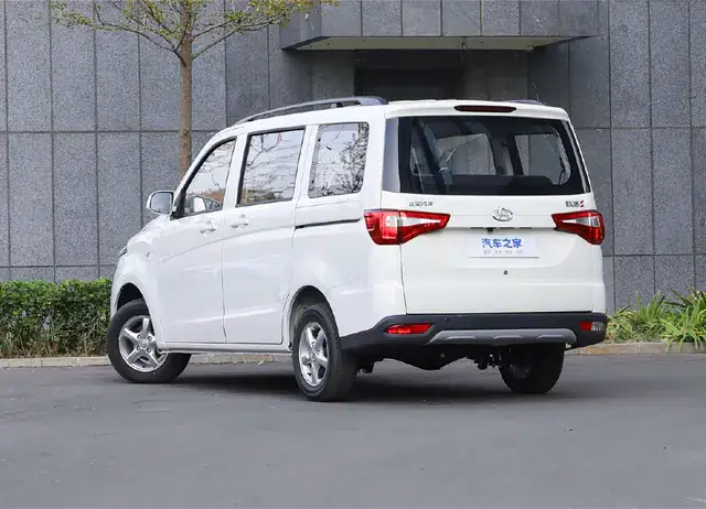Changan Ounuo S, foto 4