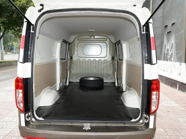 Changan V5, foto 4