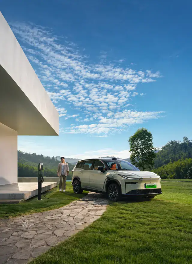 Toyota BZ 3X Electric, foto 1