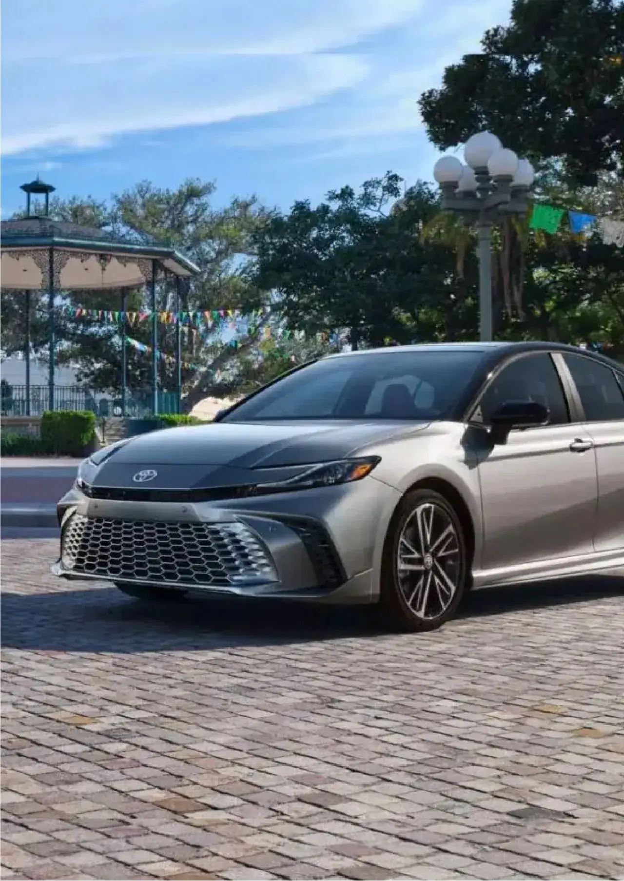 Toyota Camry Hybrid, foto 1