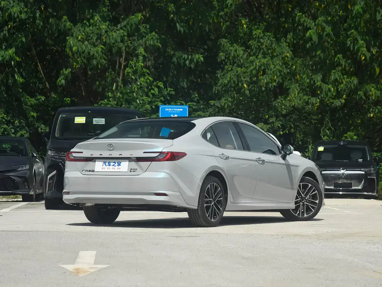 Toyota Camry, foto 3