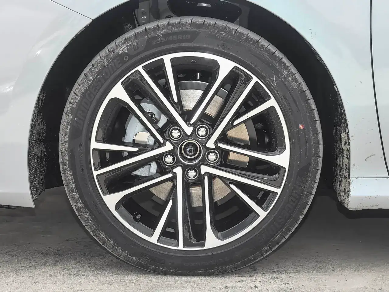 Toyota Camry, foto 4