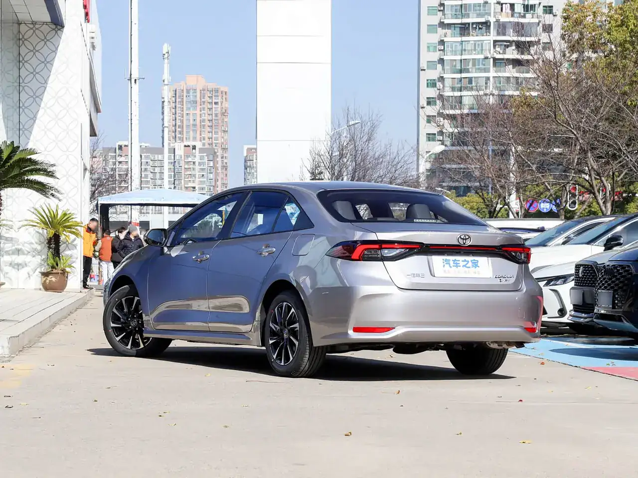 Toyota Corolla Hybrid, foto 3
