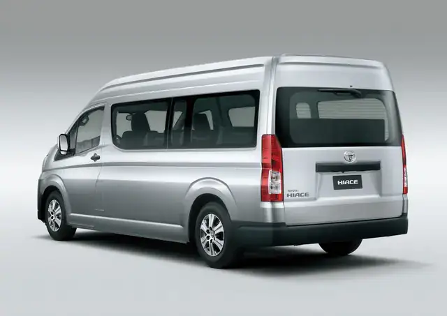Toyota Hiace 2.8 High Roof, foto 3